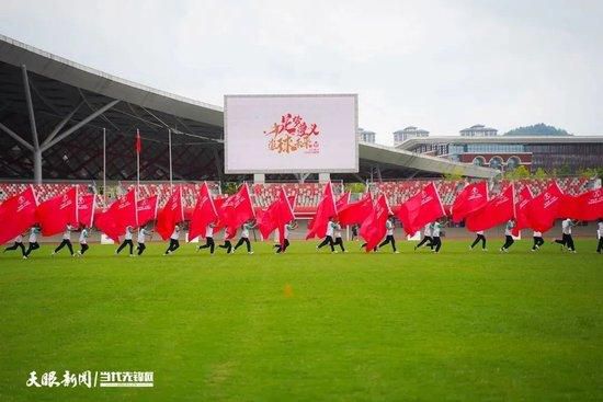 本赛季至今，贡萨洛-拉莫斯各项赛事代表大巴黎出战了17场，打进3球并有1次助攻。